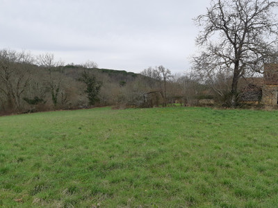 Terrain à vendre à Le Buisson-de-Cadouin, Dordogne, Aquitaine, avec Leggett Immobilier