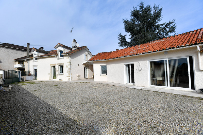 French property for sale in La Chapelle-Gonaguet, Dordogne - €182,000 - photo 9