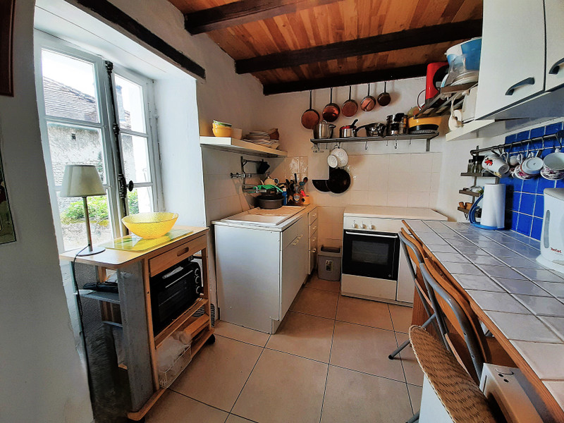 French property for sale in Champagne-et-Fontaine, Dordogne - €71,600 - photo 3