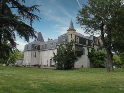Chateau à vendre à Boé, Lot-et-Garonne, Aquitaine, avec Leggett Immobilier
