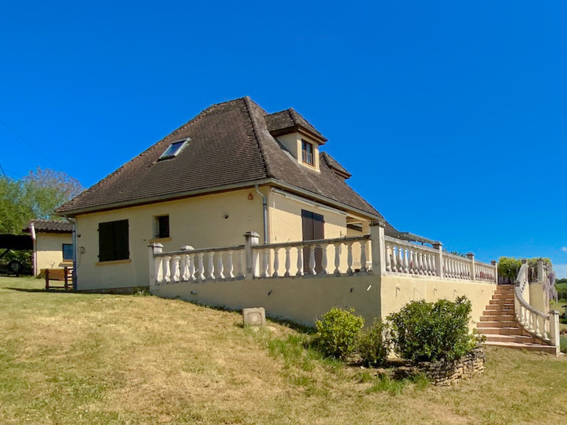 French property for sale in Anlhiac, Dordogne - €197,500 - photo 0