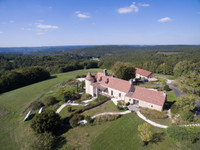 chateau for sale in Montignac Dordogne Aquitaine