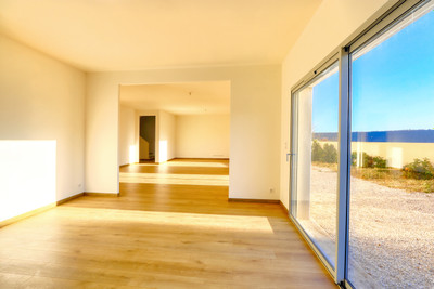 French property for sale in Saint-Martin-de-Castillon, Vaucluse - €495,000 - photo 3