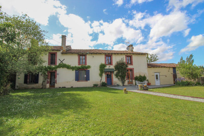 Maison à vendre à Rancon, Haute-Vienne, Limousin, avec Leggett Immobilier
