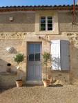 Propriété à vendre à Montbron, Charente - 530 000 € - photo n°2
