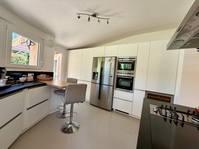 French property for sale in Mougins, Alpes-Maritimes - €880,000 - photo 4