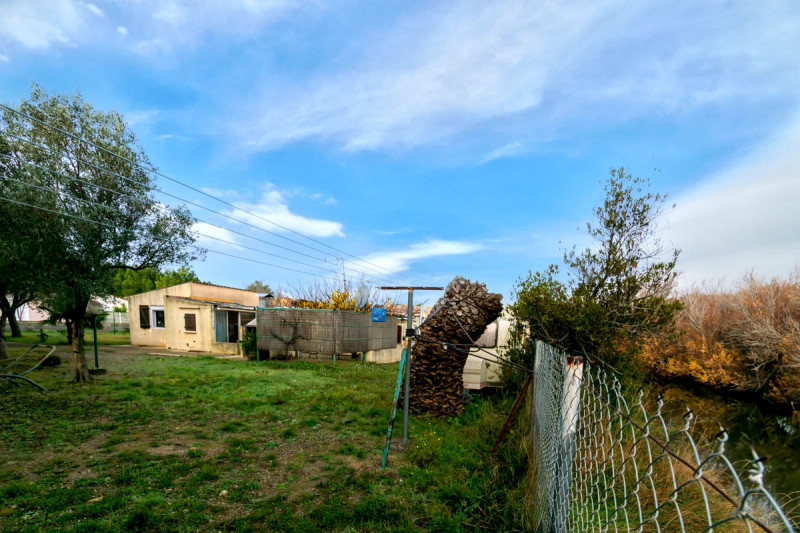 French property for sale in La Palme, Aude - €199,000 - photo 5