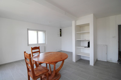 French property for sale in Couture-d'Argenson, Deux-Sèvres - €63,000 - photo 2