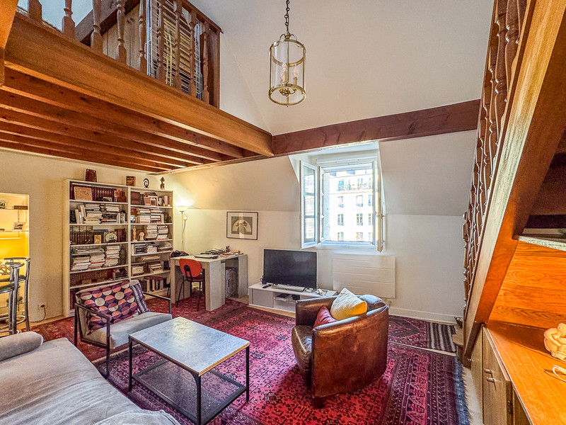 French property for sale in Paris 4e Arrondissement, Paris - €635,000 - photo 3