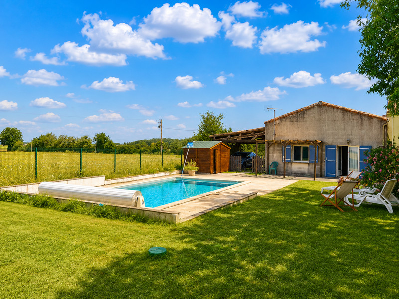 French property for sale in Nieulle-sur-Seudre, Charente-Maritime - €498,750 - photo 1