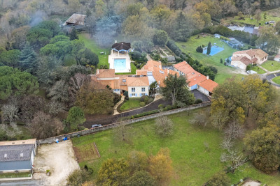 French property for sale in Saint-Germain-de-Lusignan, Charente-Maritime - €1,484,000 - photo 2