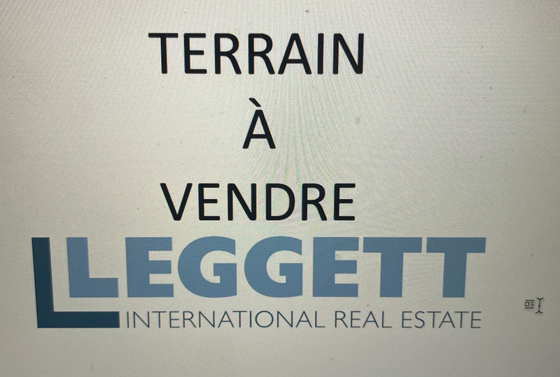 Terrain à vendre à Saint-Yrieix-sur-Charente, Charente - 54 500 € - photo 1