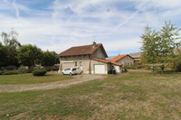 Propriété à vendre à Confolens, Charente - 162 000 € - photo n°6