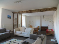 Maison à vendre à Confolens, Charente - 99 000 € - photo 4