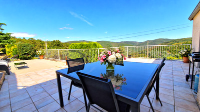 French property for sale in La Livinière, Hérault - €379,000 - photo 6