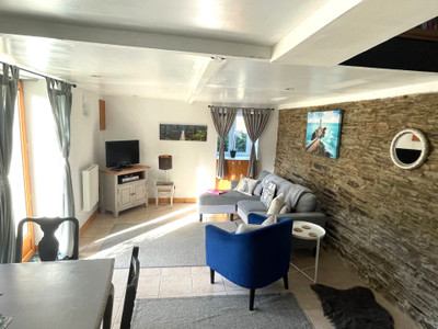 French property for sale in Guégon, Morbihan - €325,000 - photo 8