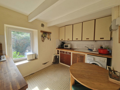 French property for sale in Bolazec, Finistère - €130,800 - photo 1