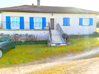 Propriété à vendre à La Rochebeaucourt-et-Argentine, Dordogne - 371 000 € - photo n°3