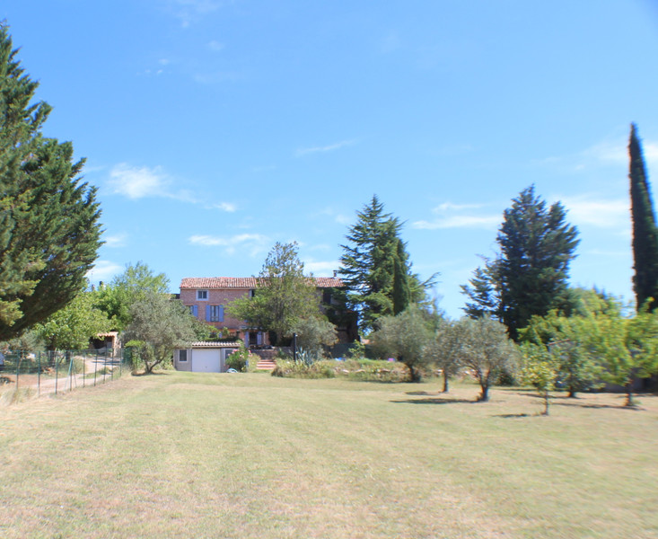 French property for sale in Régusse, Var - &#8364;425,000 - photo 3