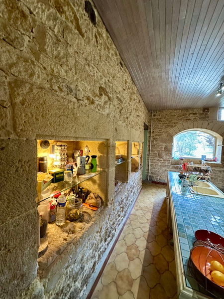 French property for sale in Biron, Dordogne - €694,000 - photo 6
