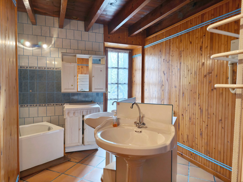 French property for sale in Castets et Castillon, Gironde - €455,800 - photo 9