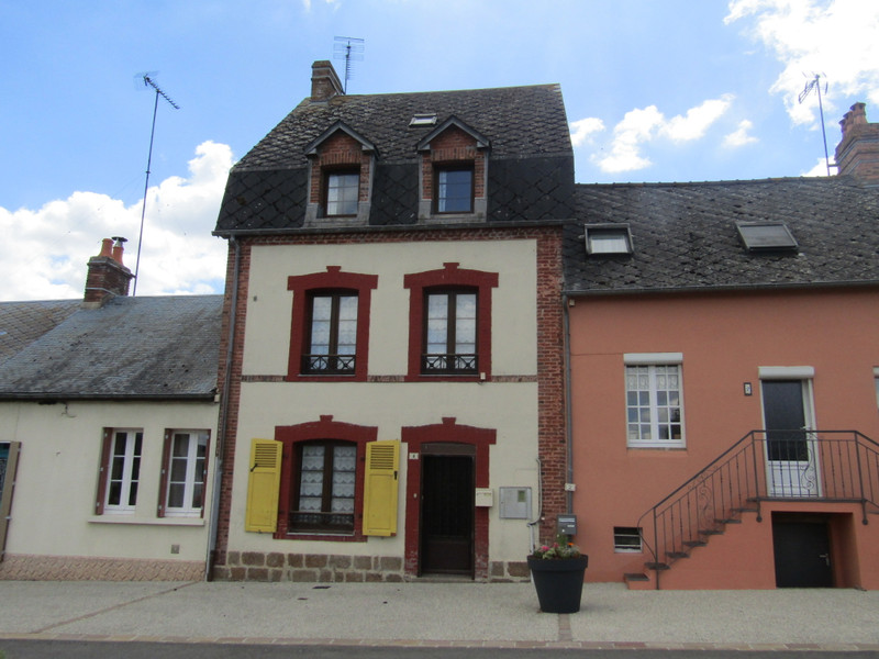 Maison à Chevaigné-du-Maine, Mayenne - photo 1