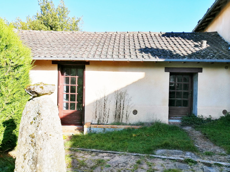 French property for sale in Saint-Mathieu, Haute-Vienne - &#8364;136,000 - photo 6
