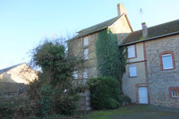 Maison à vendre à Pré-en-Pail-Saint-Samson, Mayenne - 19 000 € - photo 2