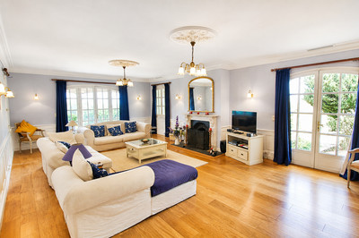 French property for sale in Bédarieux, Hérault - €740,000 - photo 3
