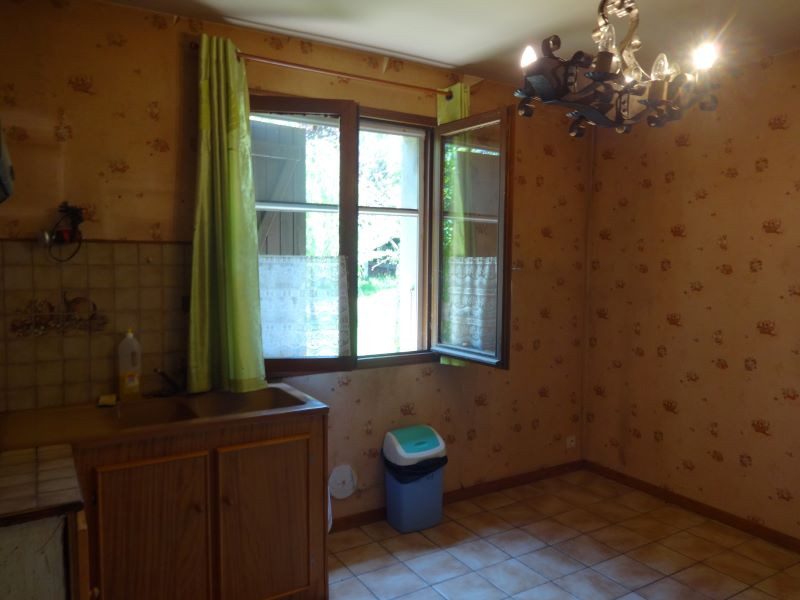 French property for sale in Vieillespesse, Cantal - €169,999 - photo 5