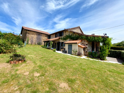 French property for sale in Vayres, Haute-Vienne - €196,400 - photo 9