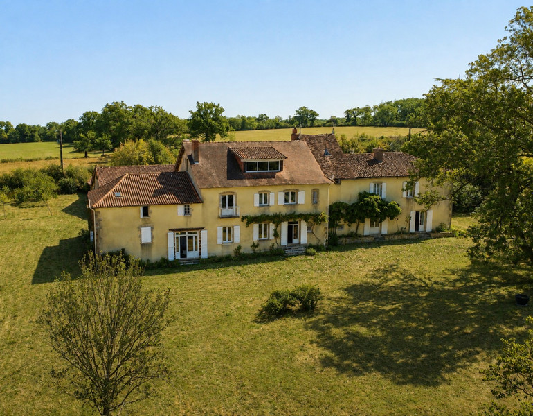 French property for sale in Hiesse, Charente - €636,000