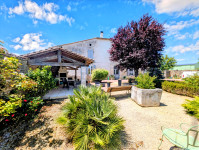 Propriété à vendre à Verteuil-sur-Charente, Charente - 316 000 € - photo n°2