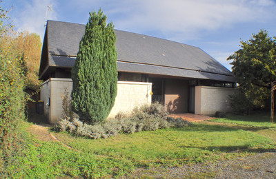 Maison à vendre à Vernoil-le-Fourrier, Maine-et-Loire, Pays de la Loire, avec Leggett Immobilier