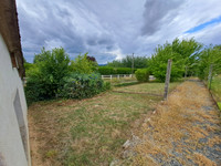 Maison à vendre à Luzy, Nièvre - 80.000 € - photo 2