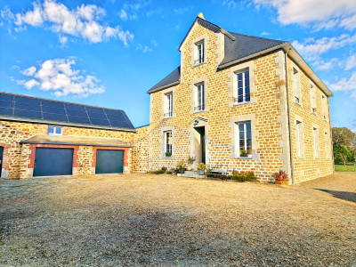 house for sale in Mayenne