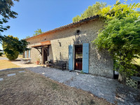 Maison à vendre à Aubeterre-sur-Dronne, Charente - 424.000 € - photo 3