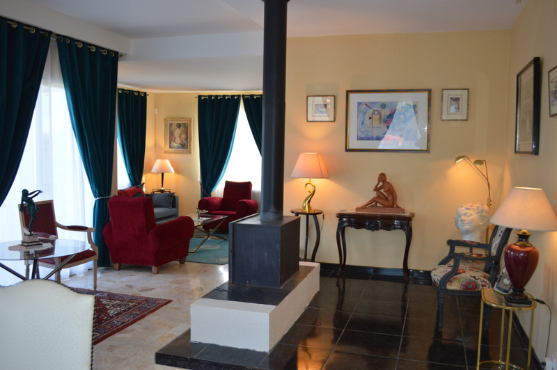 French property for sale in Sainte-Livrade-sur-Lot, Lot-et-Garonne - €365,700 - photo 4