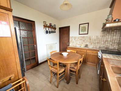 French property for sale in Angoulême, Charente - €129,600 - photo 4
