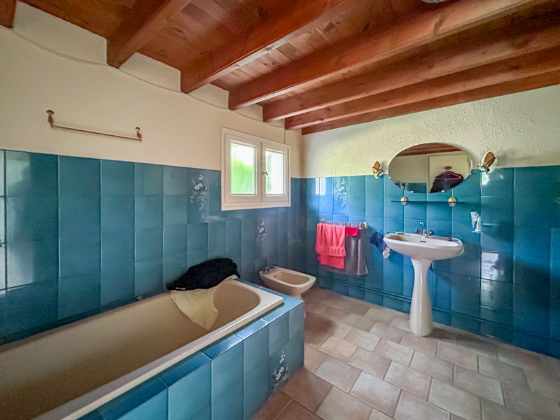 French property for sale in Vallereuil, Dordogne - €160,000 - photo 5