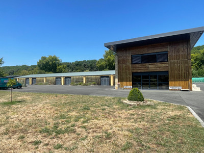 building for sale in Dordogne