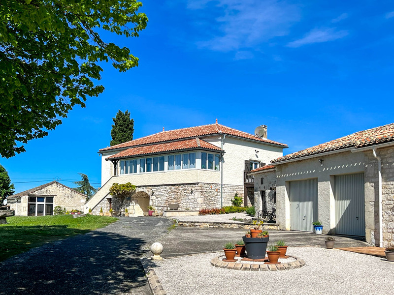 Maison à vendre à Barguelonne-en-Quercy, Lot - 595 000 € - photo 1