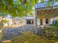 Maison à vendre à Brie, Charente - 276.000 € - photo 4