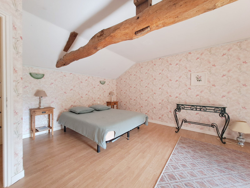 French property for sale in Valdelaume, Deux-Sèvres - €249,900 - photo 7