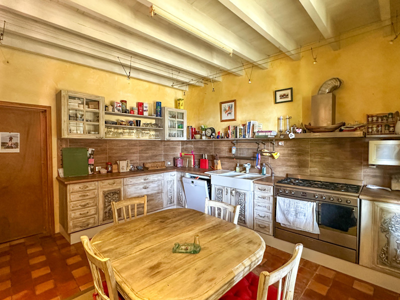 French property for sale in Bresdon, Charente-Maritime - €395,000 - photo 8