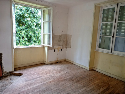 French property for sale in Chamboulive, Corrèze - €58,600 - photo 4