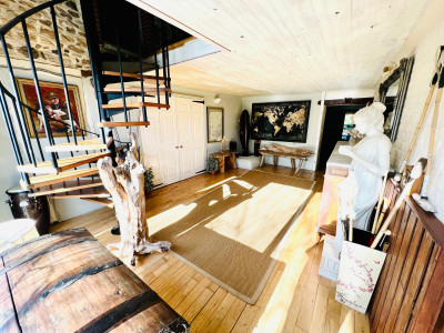 French property for sale in Saint-Pierre-le-Moûtier, Nièvre - €614,800 - photo 3