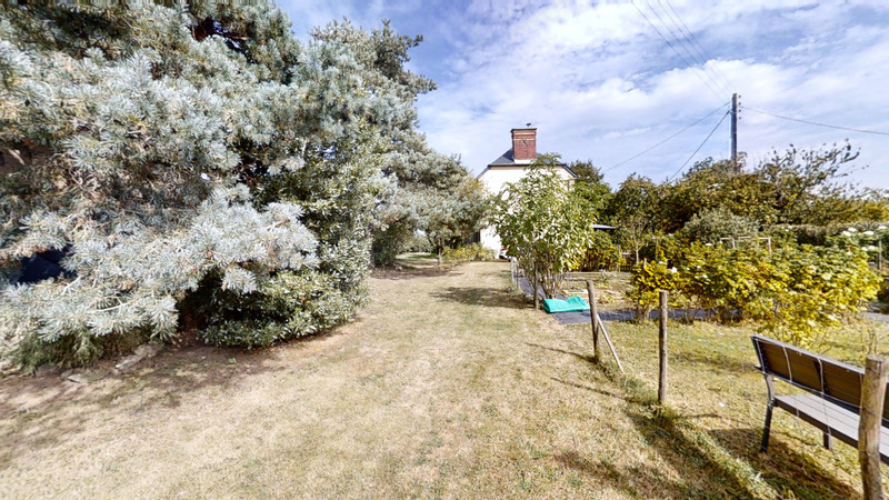 French property for sale in Saint-Brieuc-de-Mauron, Morbihan - &#8364;200,000 - photo 2