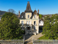 Propriété à vendre à Terrasson-Lavilledieu, Dordogne - 900 000 € - photo n°1