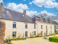 Propriété à vendre à Argentan, Orne - 2 100 000 € - photo n°1